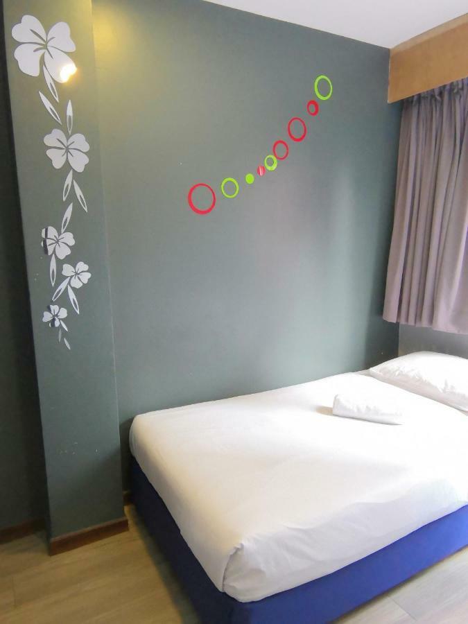 Town View Hotel Kuala Lumpur Exterior photo